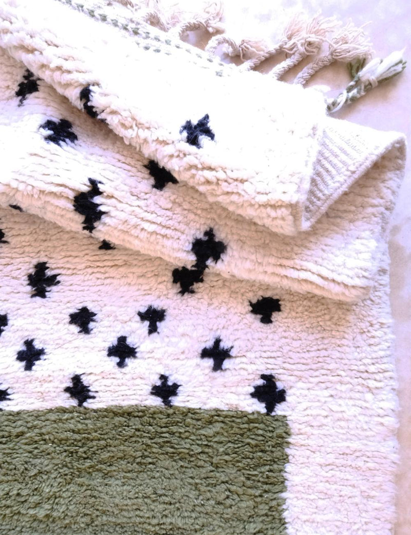 The Maziz Rug