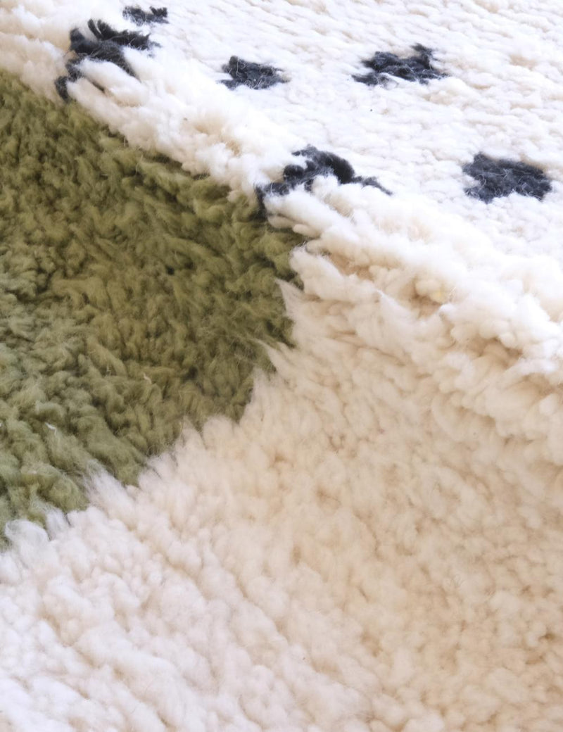 The Maziz Rug