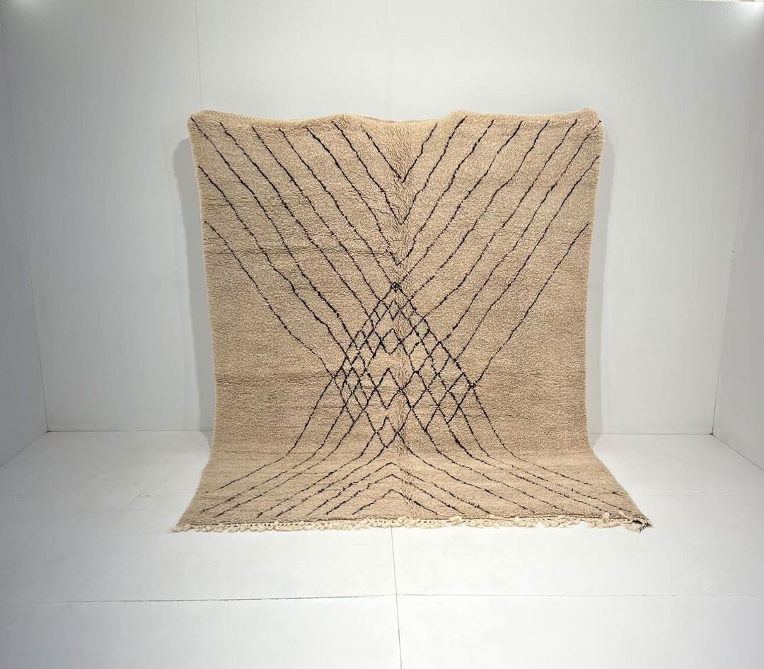 The Titrit Rug – Harem Modern