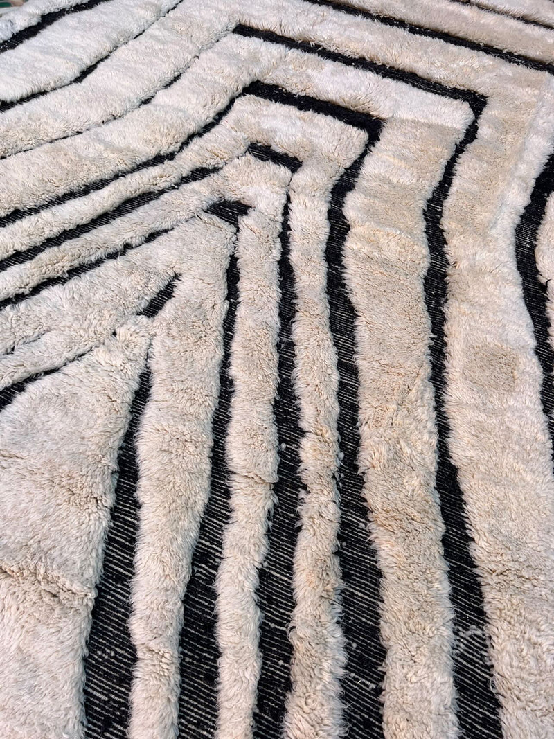 The Tugga Rug – Harem Modern